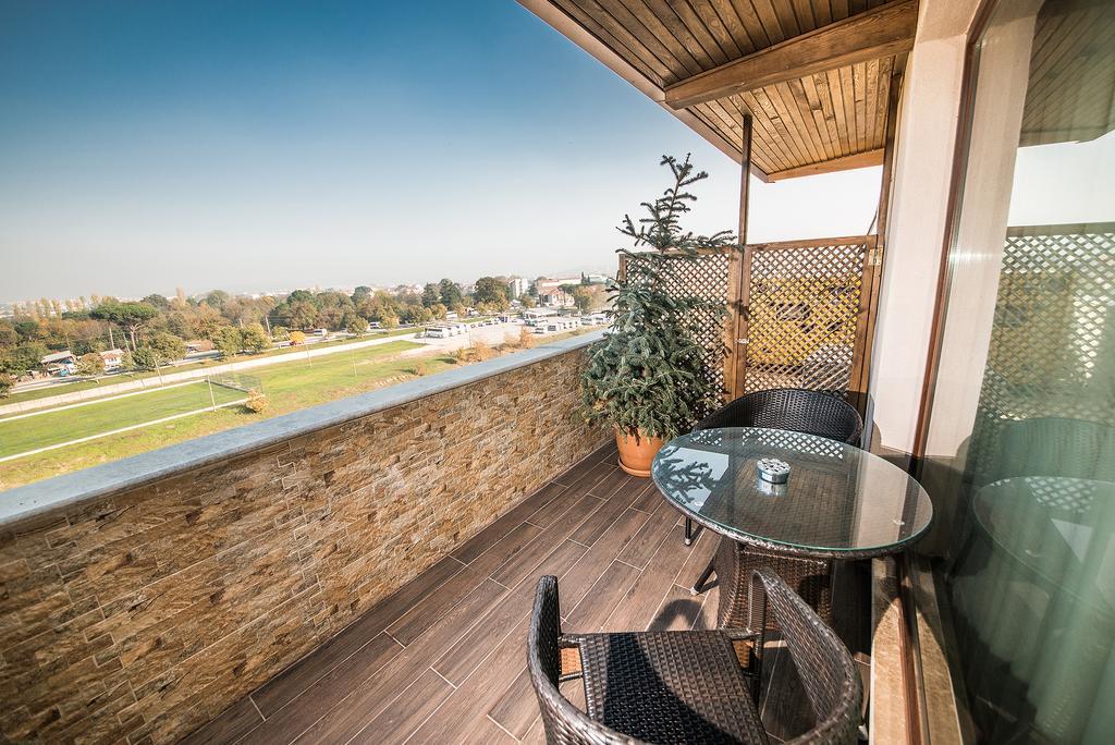Edahan Hotel Biga Cameră foto
